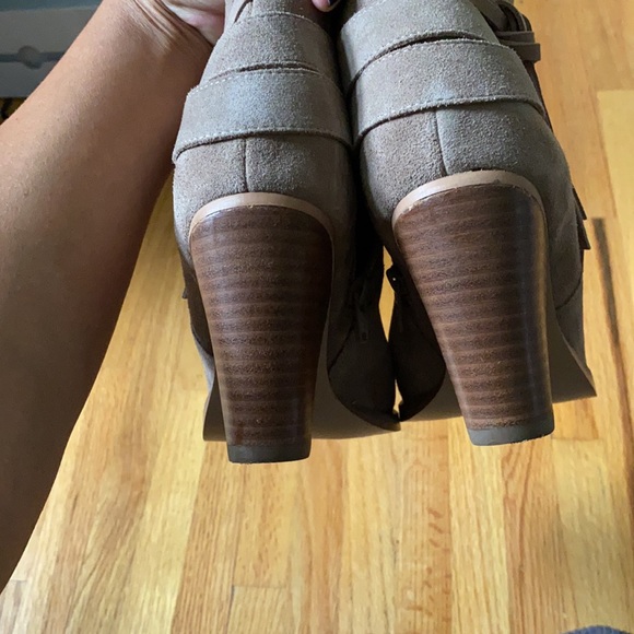 Booties - Picture 4 of 6